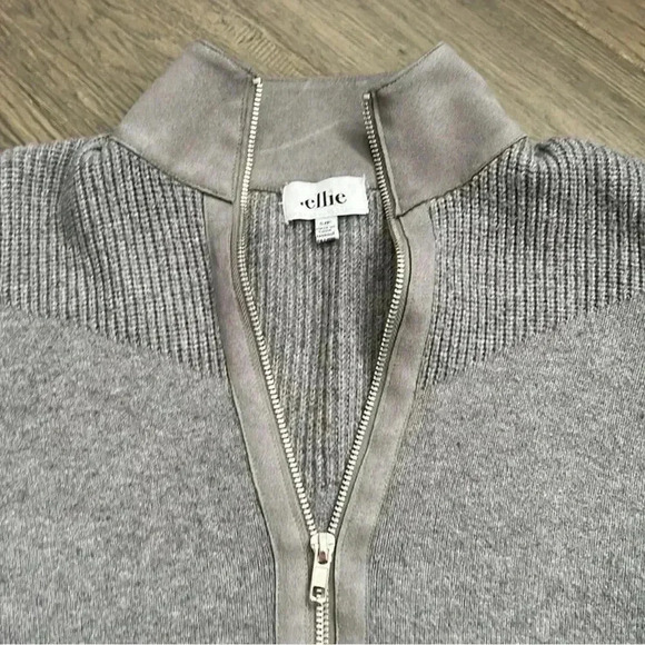 Ellie | Long grey knit zip up cardigan sweater - Picture 5 of 10